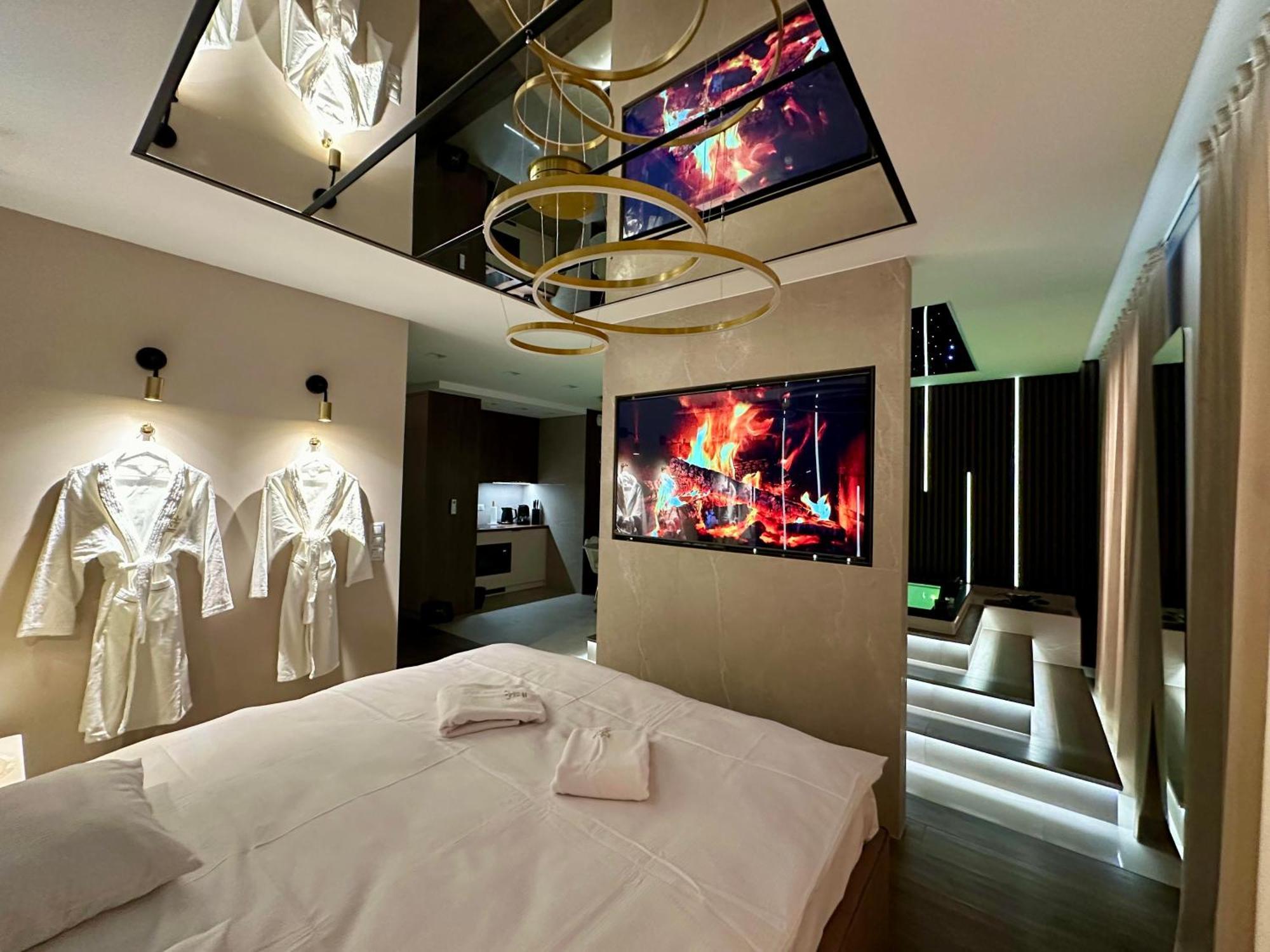 Masarska 8 Vip Apartamenty Jacuzzi Krakow Luaran gambar